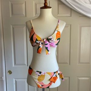 NWT Aerie floral bikini medium